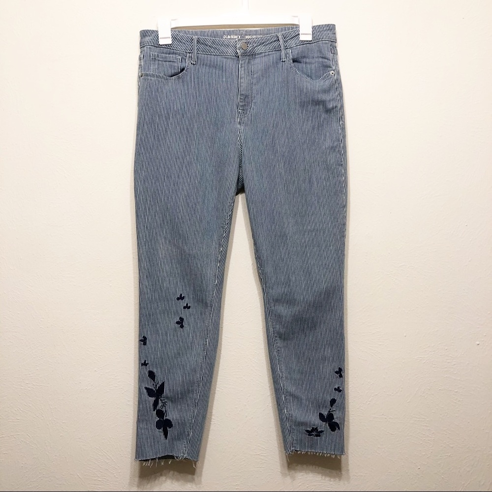 Old Navy Juniper Pants w/ Embroidered floral. 16.